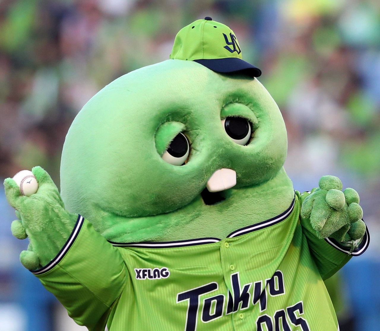 ガチャピン便乗、逆さまショット投稿　フォロワーは「流行りにのりましたね」「中身タッキーかな？」(中日スポーツ)