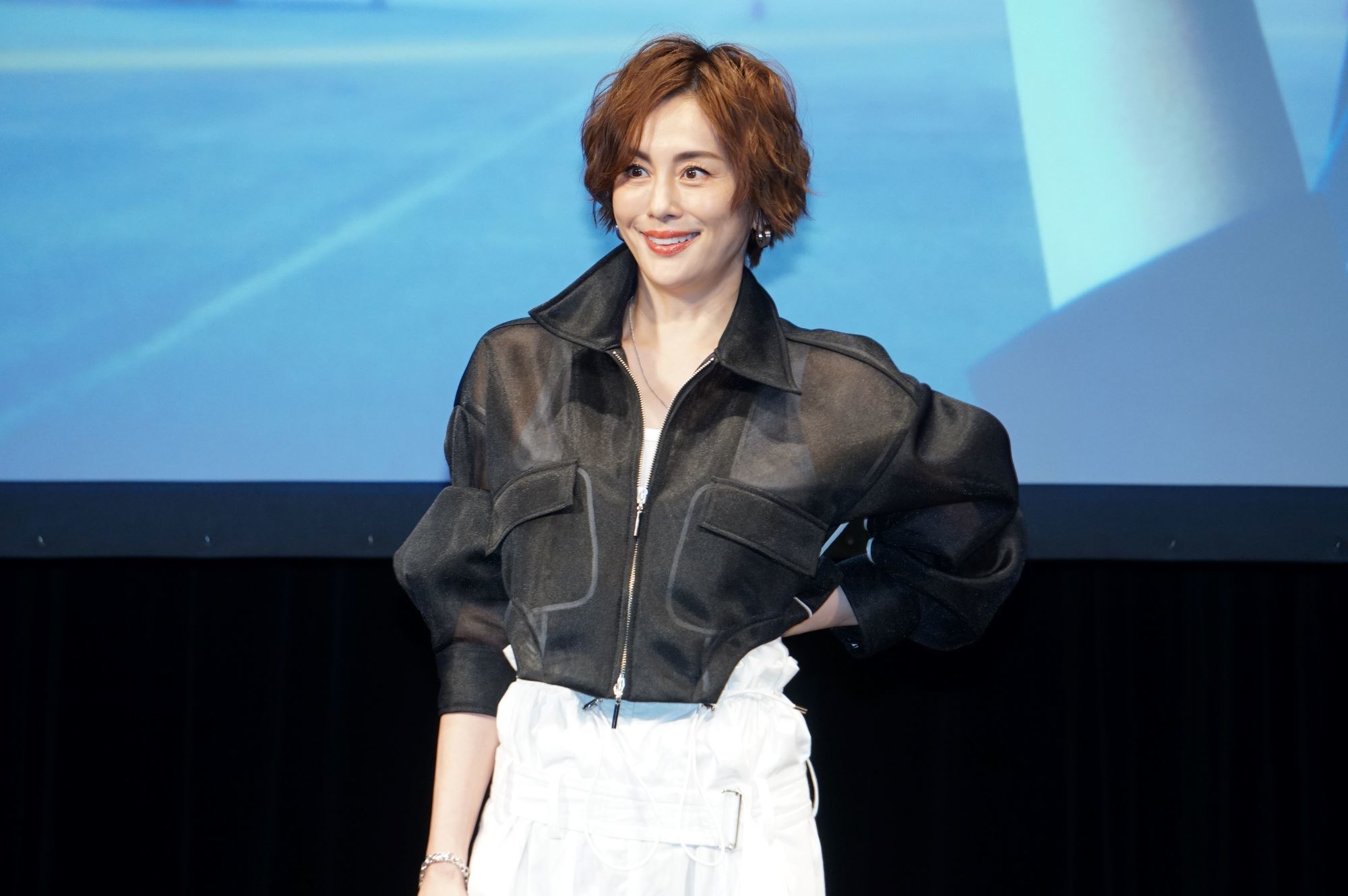 米倉涼子に主演ドラマ監督が感服「今こうして立っているのもつらいと思う」体調不良を押して海外ロケに臨む(TOKYO HEADLINE WEB)