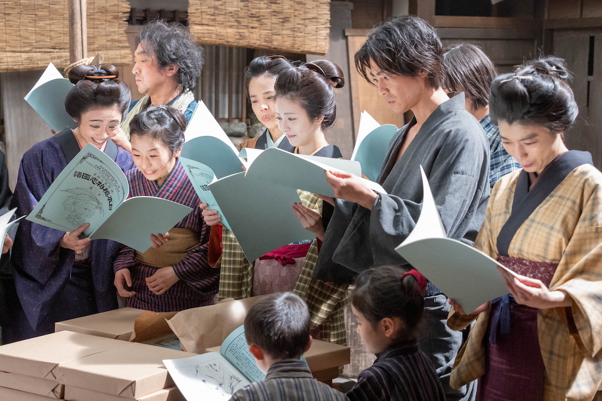 『らんまん』第75話、万太郎（神木隆之介）の図譜の完成に寿恵子（浜辺美波）たちも大喜び(リアルサウンド)