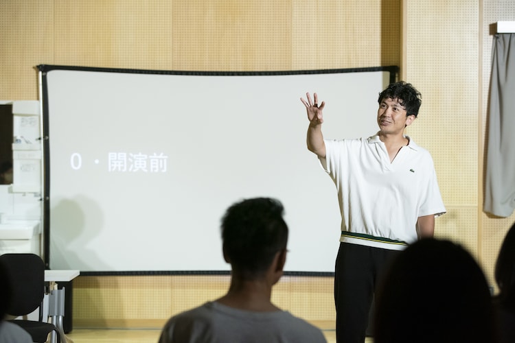 山本卓卓が「キャメルと塩犬」を福島で上演、「やりがいのある公演でした」(ステージナタリー)