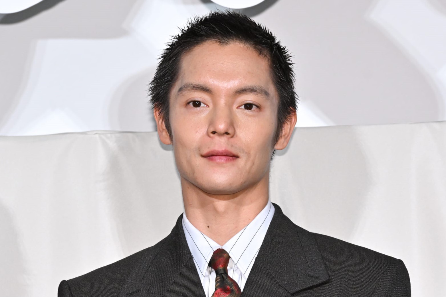 窪田正孝、初共演の松岡茉優を絶賛「こんなに軸の強い女性はいない」(WEBザテレビジョン)