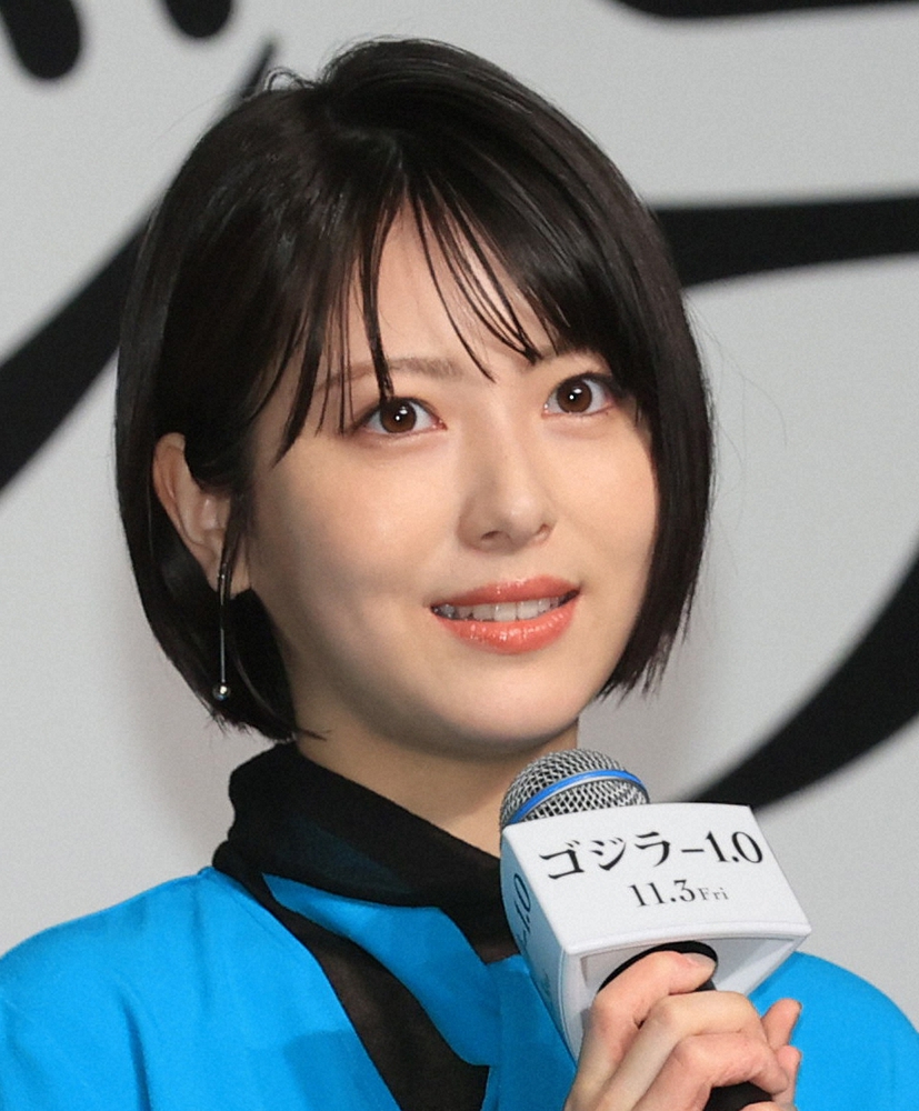 浜辺美波　神木隆之介にクレーム？「2秒くらい前まで爆笑しているのに…付いていけないよ」(スポニチアネックス)