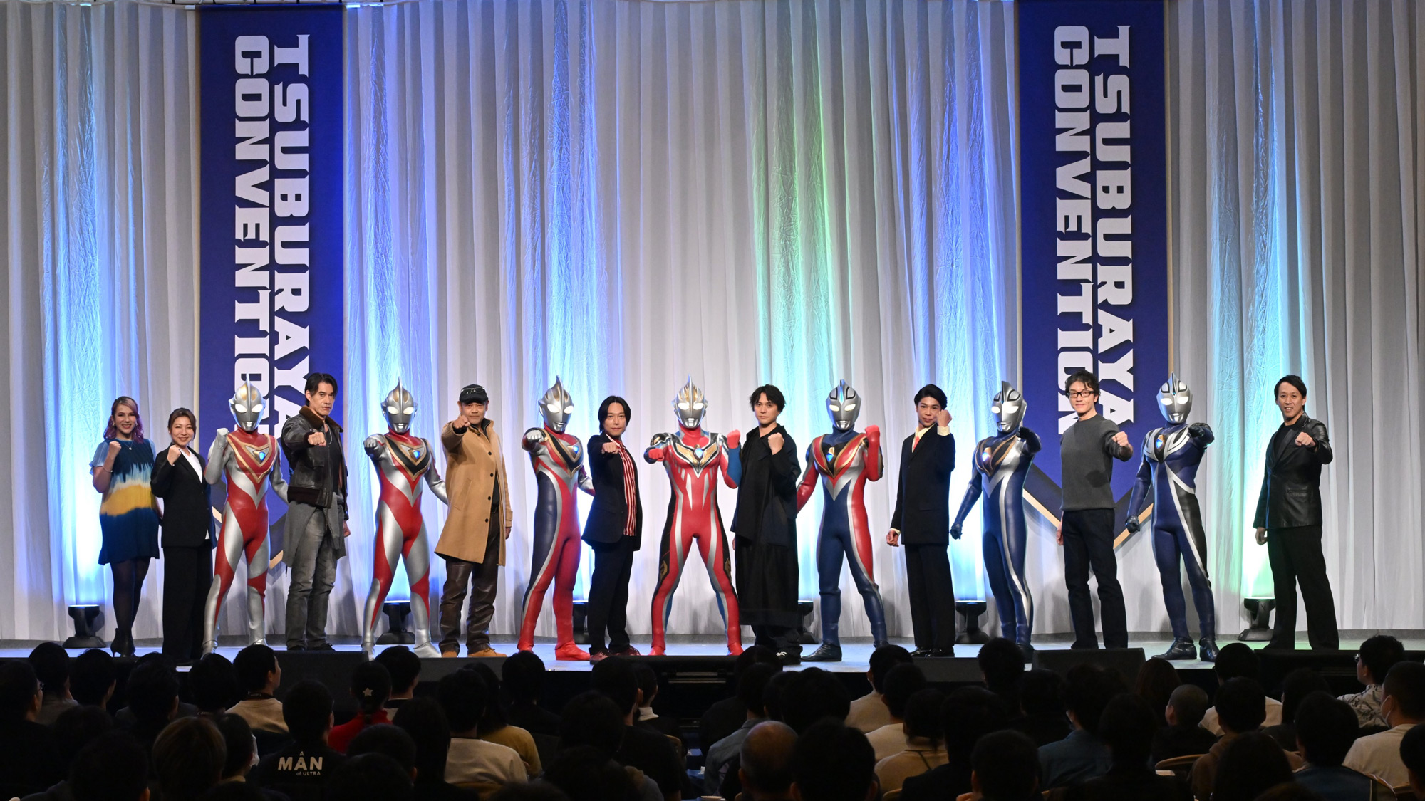 「ウルトラマンガイア」25周年、ガイア＆アグル全形態集結のサプライズ！吉岡毅志「まだまだ進化します」(シネマトゥデイ)