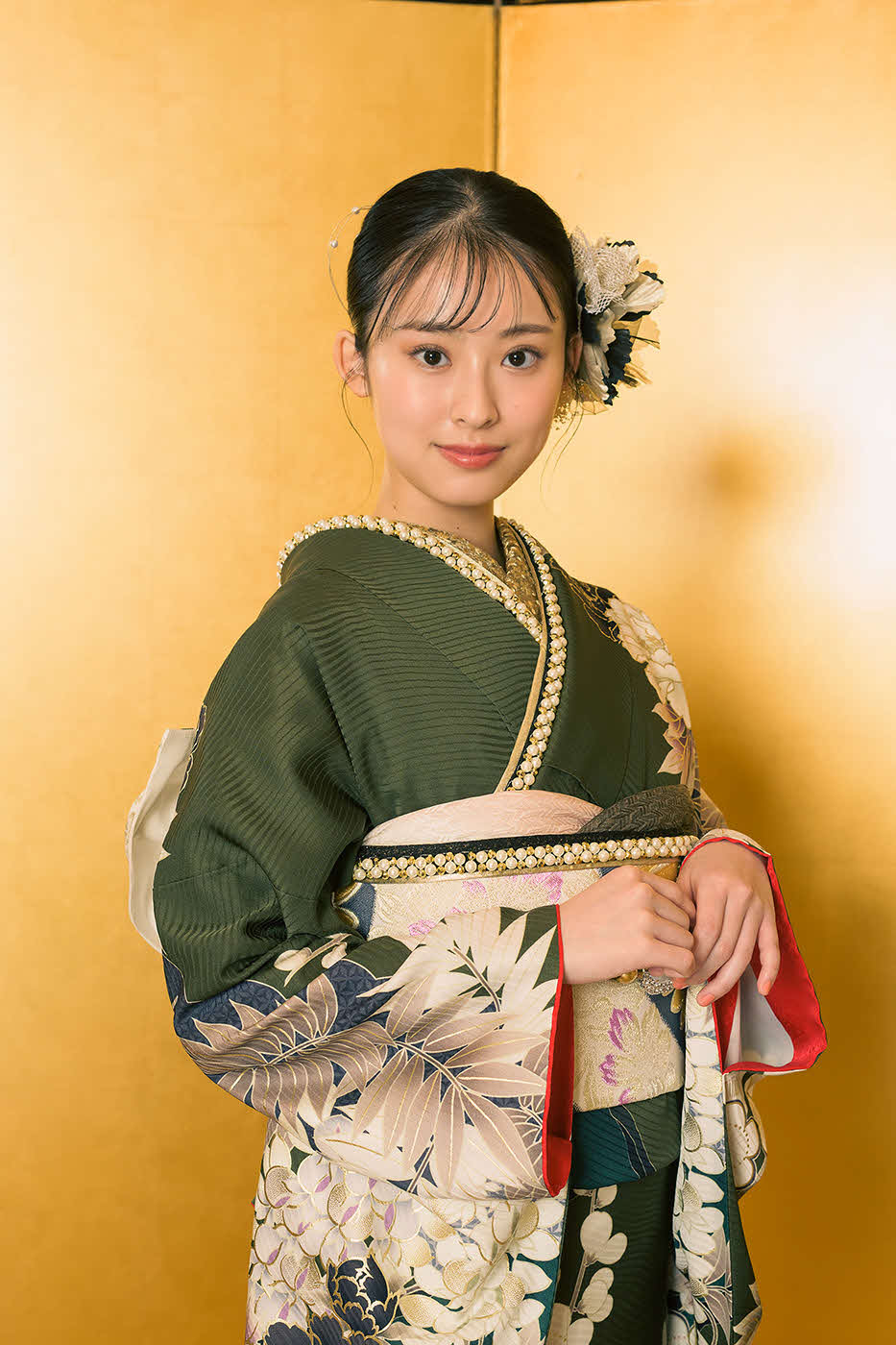 井本彩花、着物姿でハタチの決意「学ぶこと忘れずレベルアップしたい」18日開始フジ「大奥」出演(日刊スポーツ)