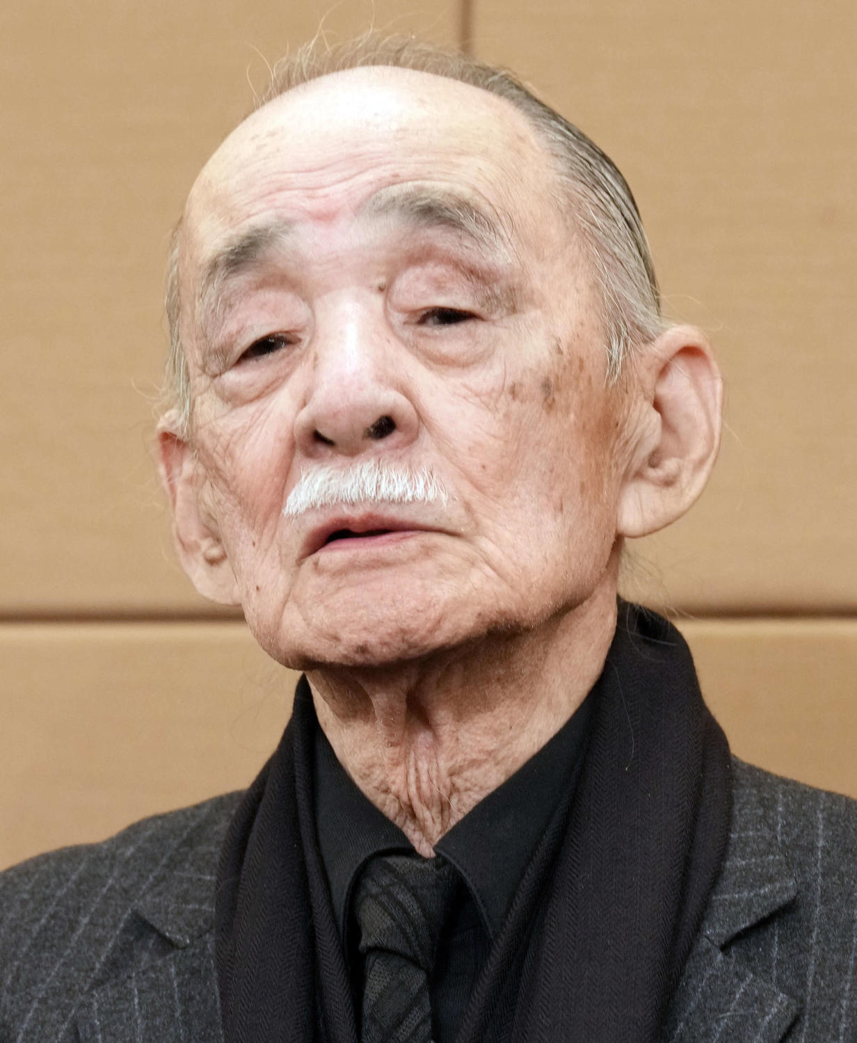 中村メイコさん、夫神津善行さんの腕の中で亡くなる「人生の幕の引き方が非常にきれいだった」(日刊スポーツ)