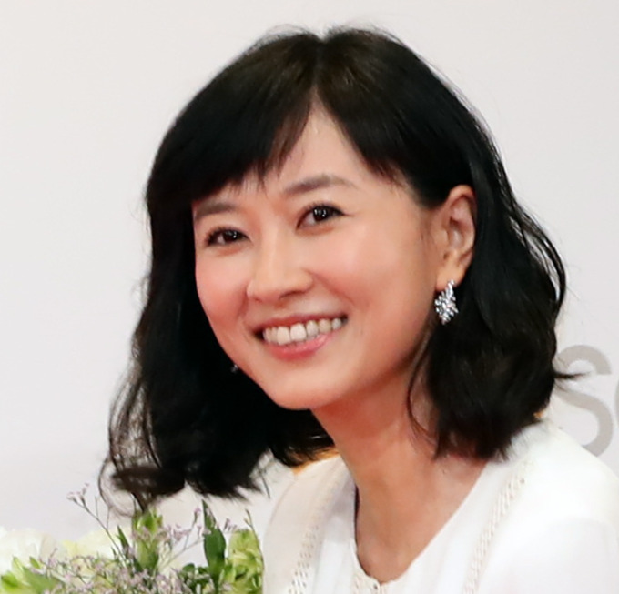 芸能生活25周年の46歳女優に小倉智昭＆福澤朗が祝福動画　初々しいエピソードも(日刊スポーツ)