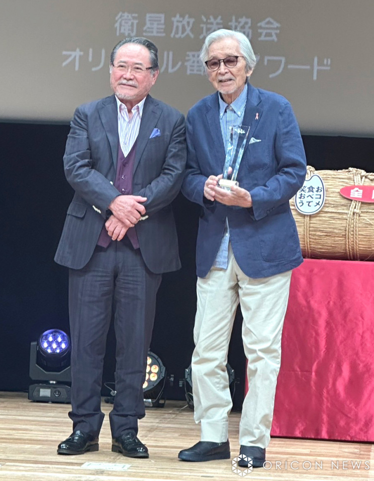 前田吟、山田洋次監督と貴重な2ショット　イベントサプライズ登場で「100歳まで元気で映画を撮ってもらいたい」(オリコン)