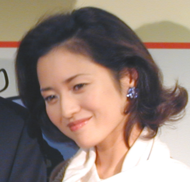 三田寛子「いい歳して頼まなかったらお店の方が用意」中村芝翫59歳を祝う笑顔ツーショット(日刊スポーツ)