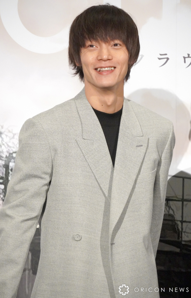 窪田正孝、撮影現場の銃に興奮　監督＆奥平大兼「あんなにはしゃいだ人は初めて」(オリコン)