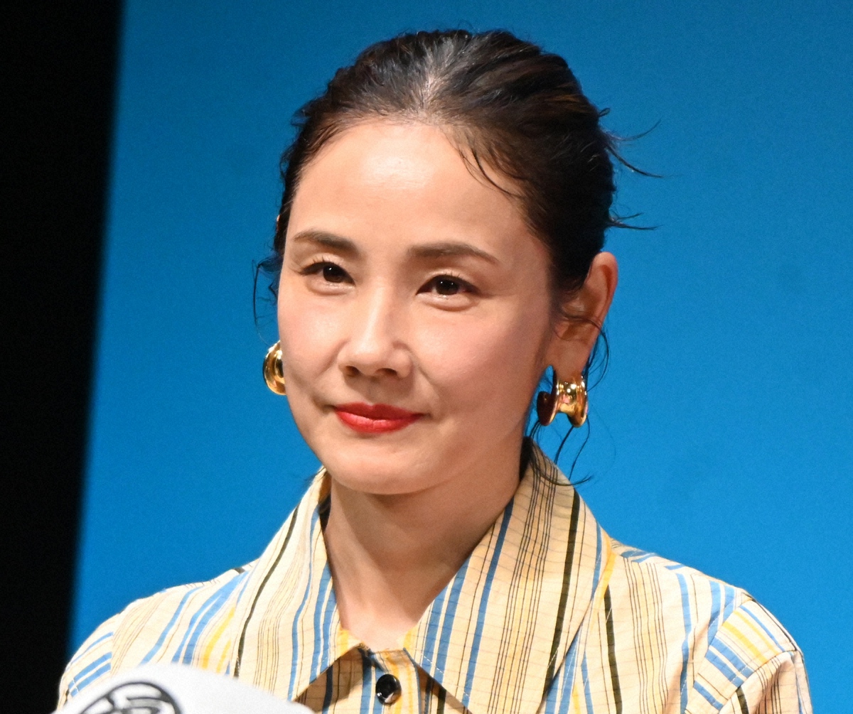 吉田羊「大好きすぎた」　超豪華俳優陣との「全員集合」報告に反響「大好きなメンバー」「続編やって」(スポニチアネックス)