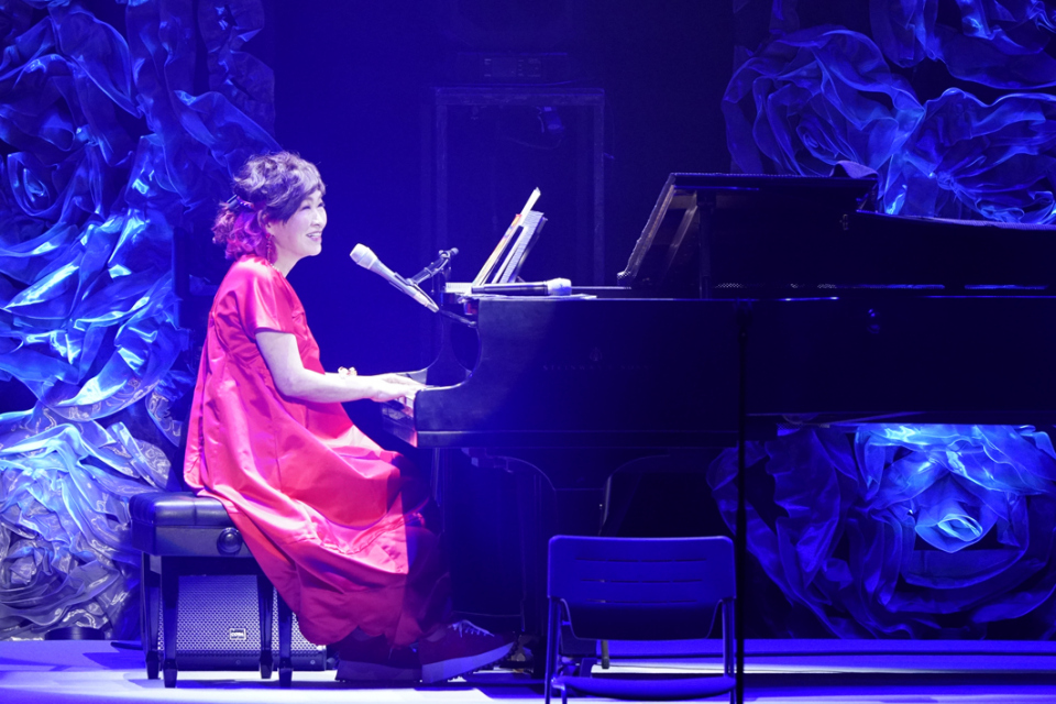 清水ミチコ、恒例の武道館公演　1万1000人を魅了「自分の中でもライフサイクルになって」(オリコン)