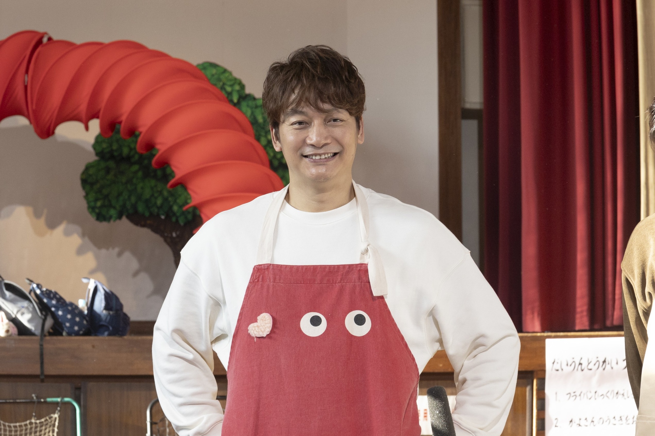 香取慎吾“一平”、八木優希“栗田”らと保育園改善に動く姿に感動…17年ぶりの共演に「胸熱」とトレンド1位＜日本一の最低男＞(WEBザテレビジョン)