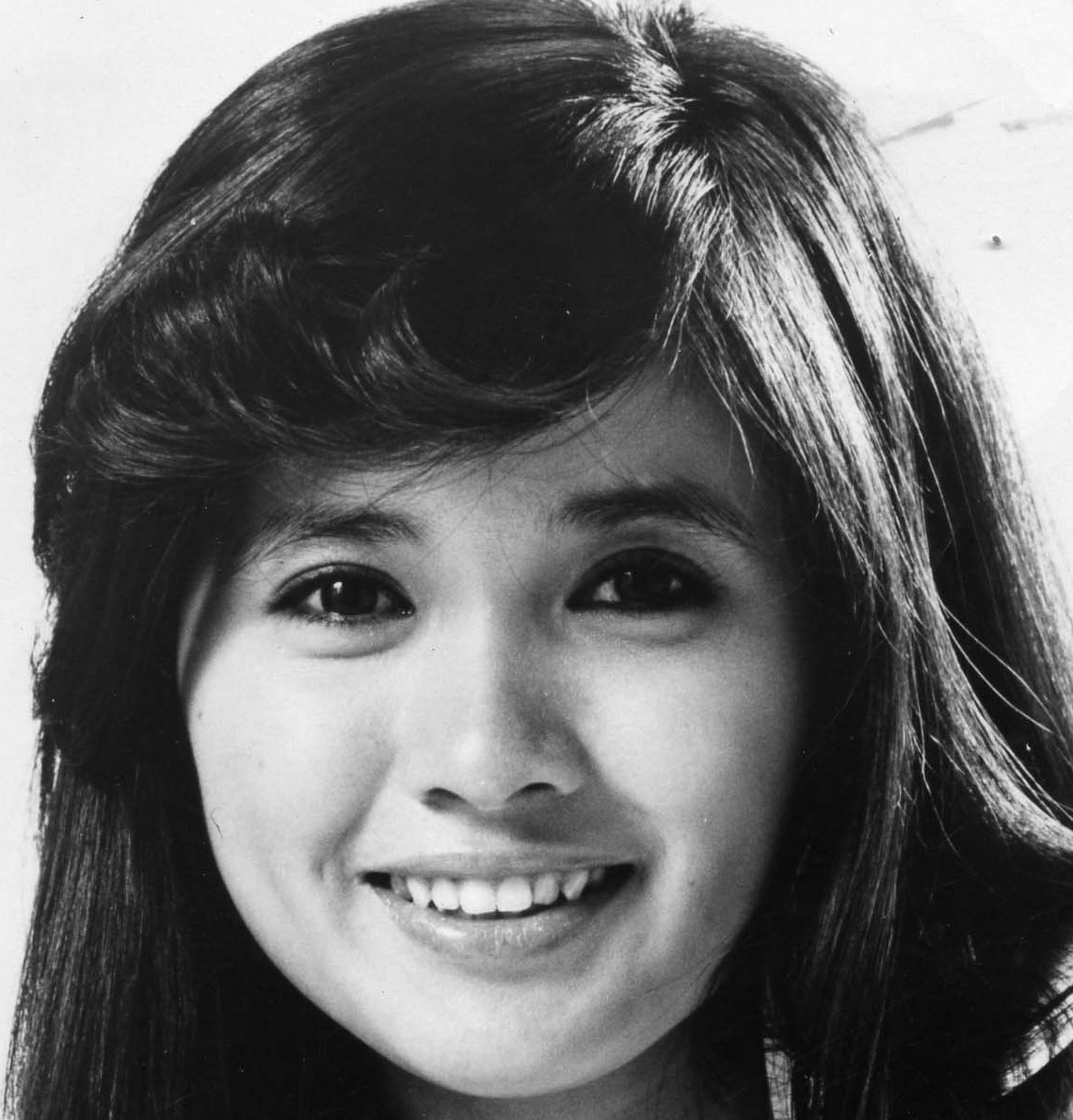 「白髪が…」72歳の大女優が〝孫〟新進気鋭女優と2ショット「おばあちゃんになっても綺麗で魅力的」と反響続々(西スポWEB OTTO！)