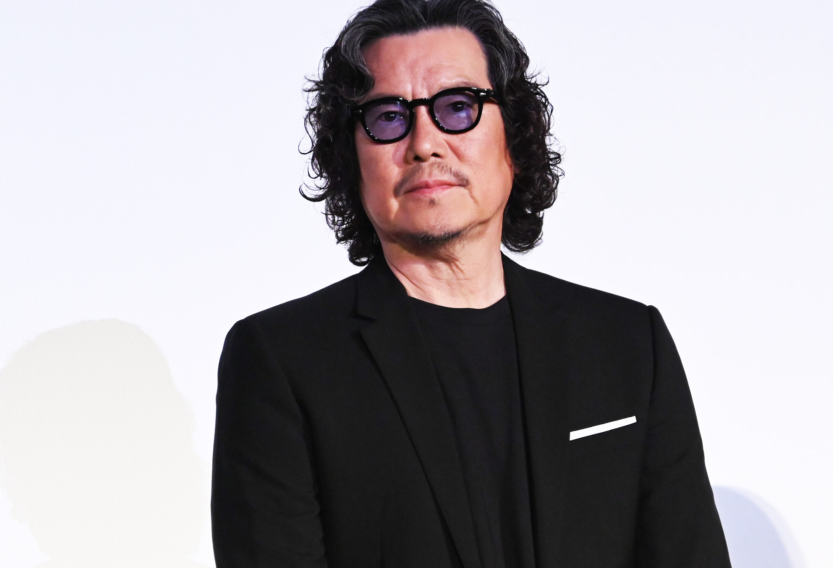 豊川悦司「僕の横に美穂ちゃんがいなくて…」30周年『Love Letter』舞台あいさつで寂しさ吐露(シネマトゥデイ)