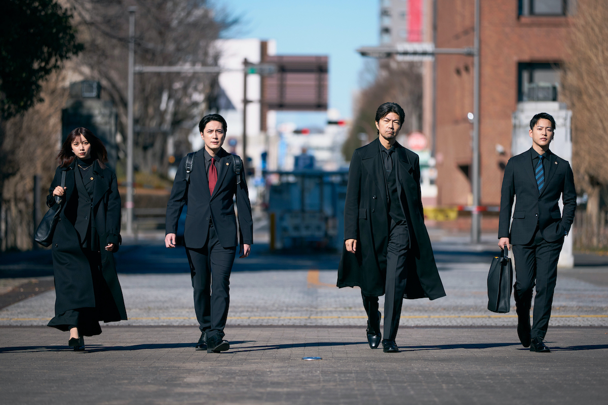 間宮祥太朗×上白石萌歌×三山凌輝×仲村トオルが並び立つ　『イグナイト』第1話先行カット(リアルサウンド)