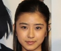 電撃事実婚公表から1年…母となった28歳女優、久々公開の近影に大反響「待ってました！」「美しさがパワーアップ」「久しぶり！子育てに奮闘中ですよね」(西スポWEB OTTO！)