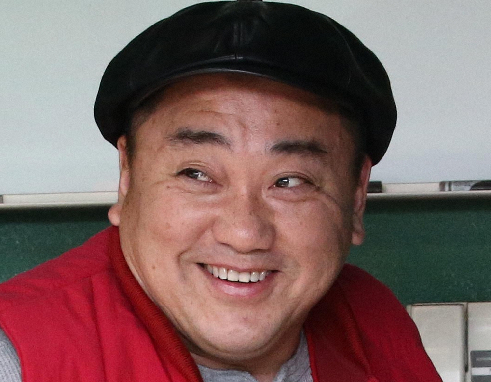 “新米パパ”極楽・山本圭壱が学ぶ子育ての極意　マッコイ斉藤氏「とにかく西野ちゃんを…」(スポニチアネックス)
