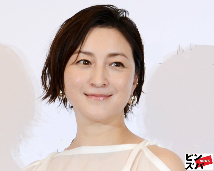 「不気味な微笑み」話題の広末涼子、釈放後歩む鳥羽シェフとの再生の道　交換日記愛から2年の変わらぬ本気(ピンズバNEWS)